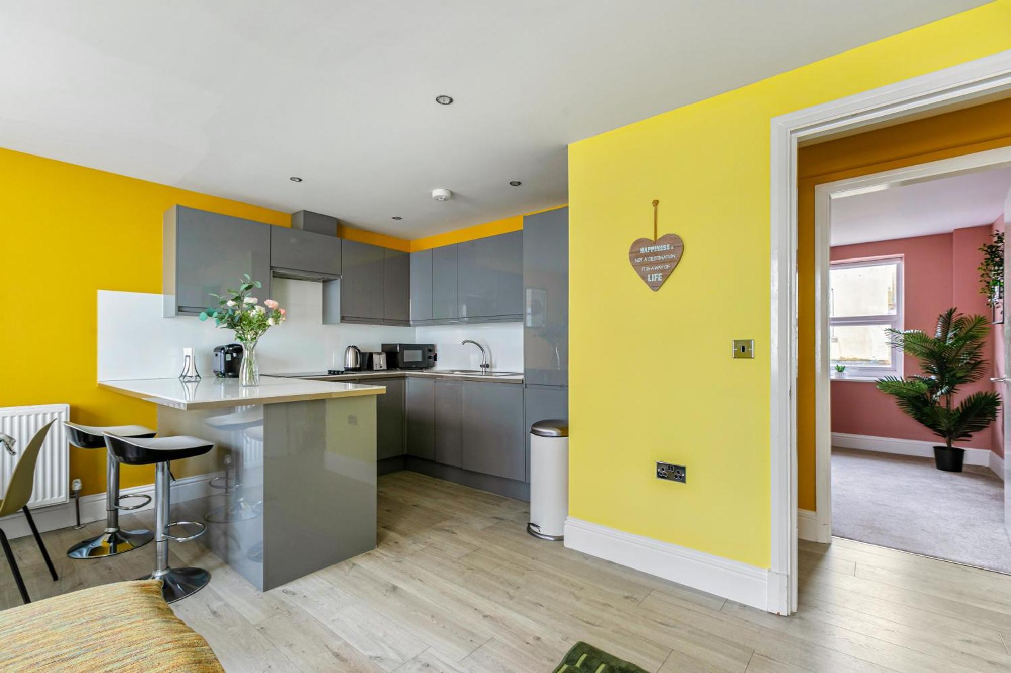Central-Few Steps From Brighton Beach Apartment Bagian luar foto