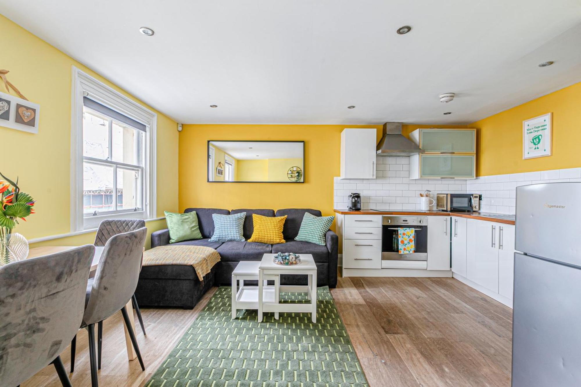 Central-Few Steps From Brighton Beach Apartment Bagian luar foto