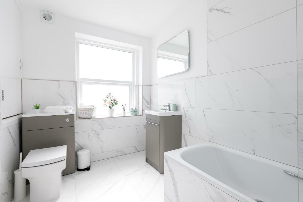 Central-Few Steps From Brighton Beach Apartment Bagian luar foto